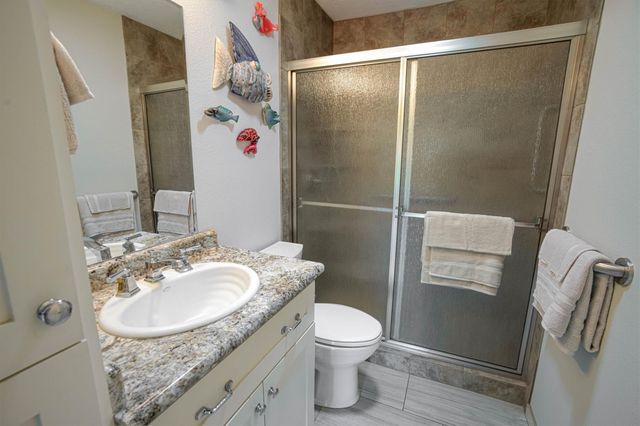 112 Mahalua LN, Bastrop, TX 78602