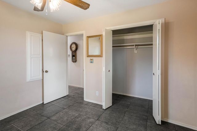 112 Mahalua LN, Bastrop, TX 78602