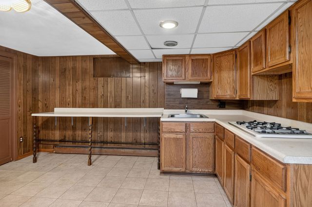 3700 Douglas Road, Downers Grove, IL 60515