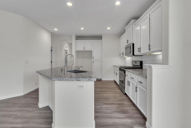 8341 Lewis Ave, Antelope, CA 95843