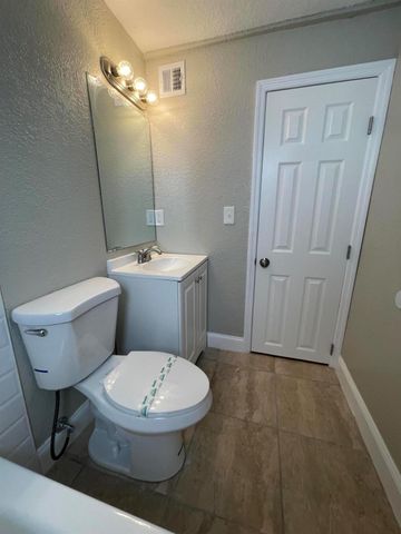 2504 Wilkins Avenue, Fort Pierce, FL 34947