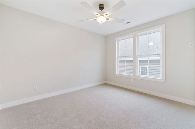 454 Independence, Cecil, PA 15317