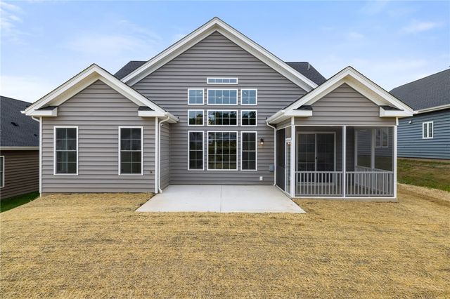 454 Independence, Cecil, PA 15317