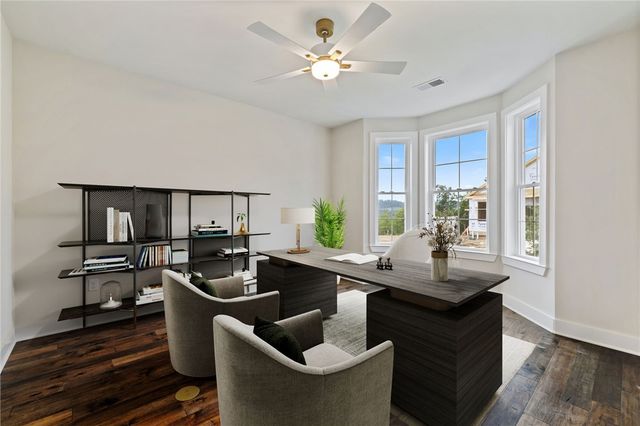 454 Independence, Cecil, PA 15317