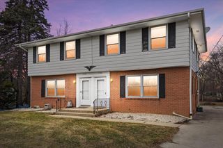 4508 Taylor AVENUE #4510, Mount Pleasant, WI 53405