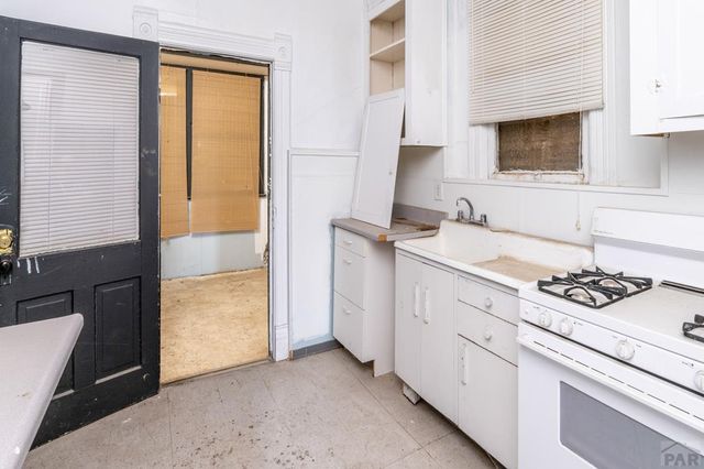 413 W 13th St, Pueblo, CO 81003