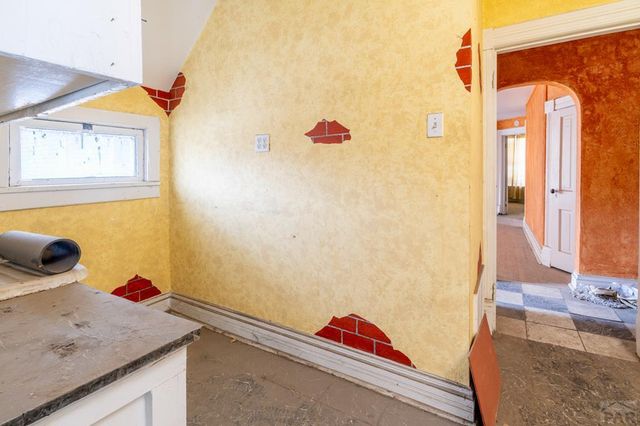 413 W 13th St, Pueblo, CO 81003