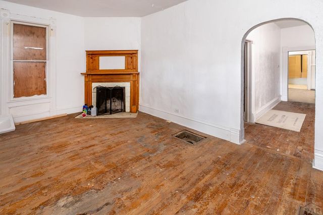 413 W 13th St, Pueblo, CO 81003