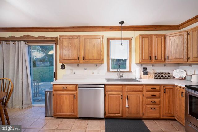 15 LOTUS AVE, Woodstown, NJ 08098