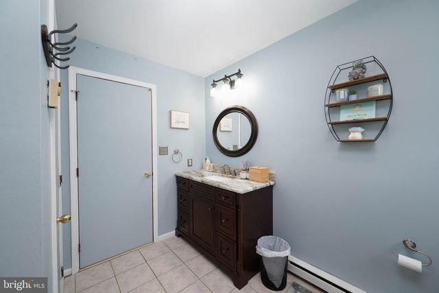 15 LOTUS AVE, Woodstown, NJ 08098