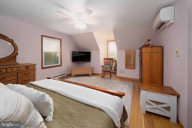 15 LOTUS AVE, Woodstown, NJ 08098