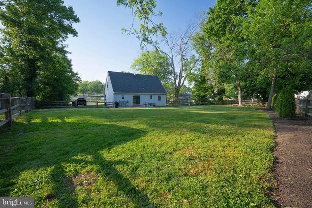 15 LOTUS AVE, Woodstown, NJ 08098