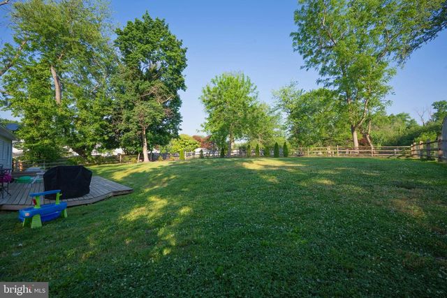 15 LOTUS AVE, Woodstown, NJ 08098