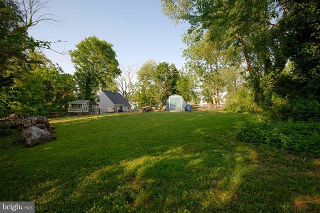 15 LOTUS AVE, Woodstown, NJ 08098
