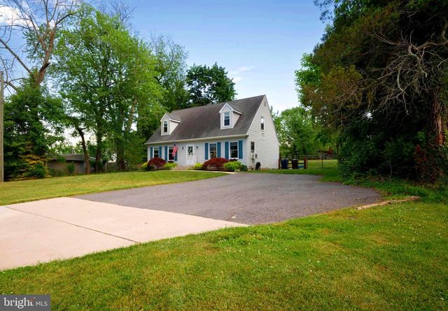 15 LOTUS AVE, Woodstown, NJ 08098