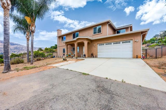 11968 Demi Lee Ln, Lakeside, CA 92040