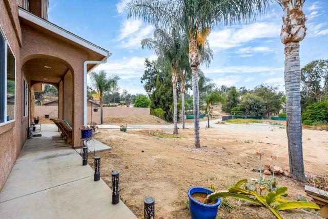 11968 Demi Lee Ln, Lakeside, CA 92040