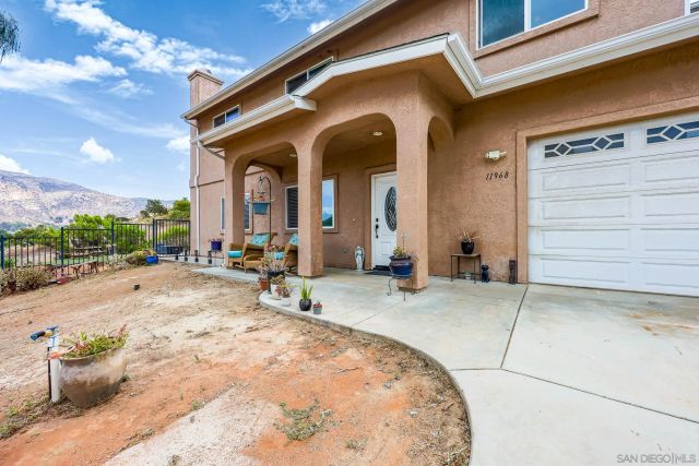 11968 Demi Lee Ln, Lakeside, CA 92040