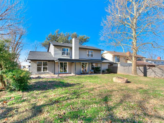 11804 Somerville Drive, Yukon, OK 73099