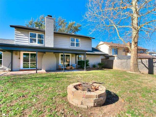 11804 Somerville Drive, Yukon, OK 73099