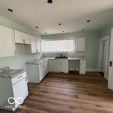 528 Gilbert Avenue, Terre Haute, IN 47807