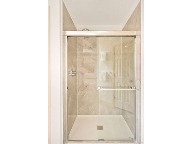 670 W Pine St, Louisville, CO 80027