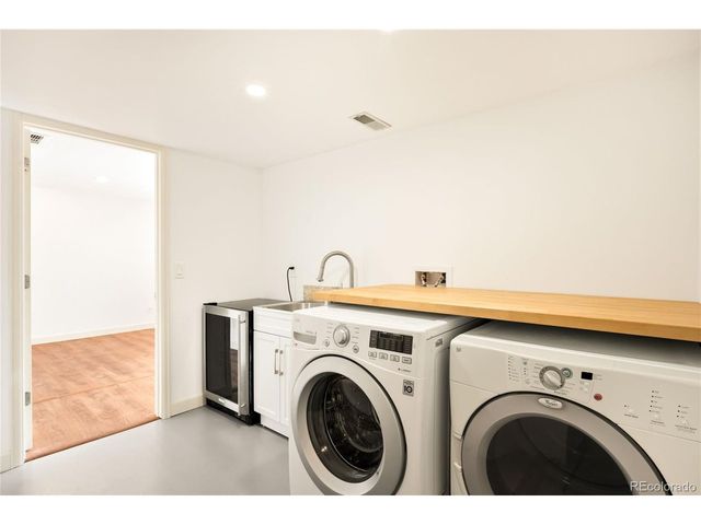 670 W Pine St, Louisville, CO 80027