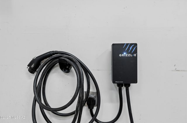 2511 N Avenida Tabica, Green Valley, AZ 85614