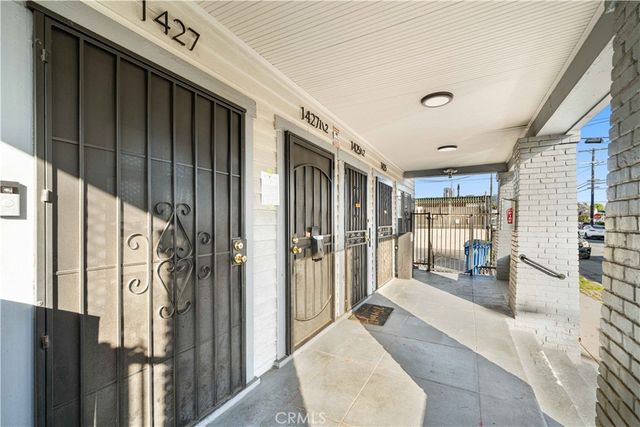 1425 W 18th St. 4, Los Angeles, CA 90006