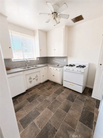 4109 Warner Boulevard C, Burbank, CA 91505