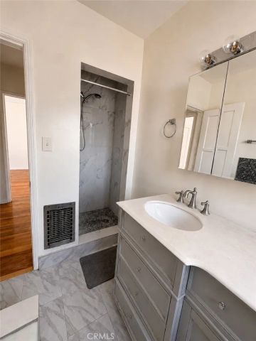 4109 Warner Boulevard C, Burbank, CA 91505