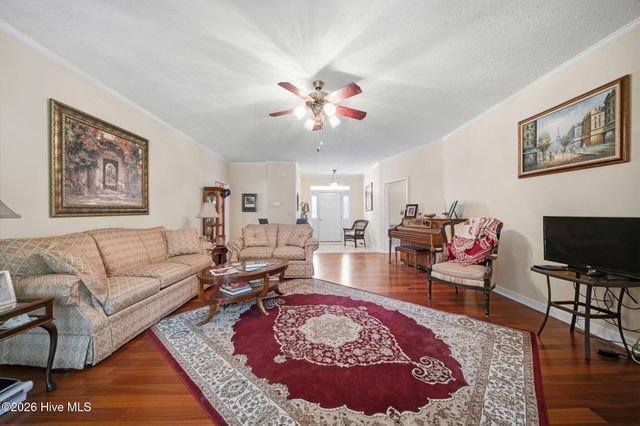 7017 Brittany Lakes Drive, Wilmington, NC 28411