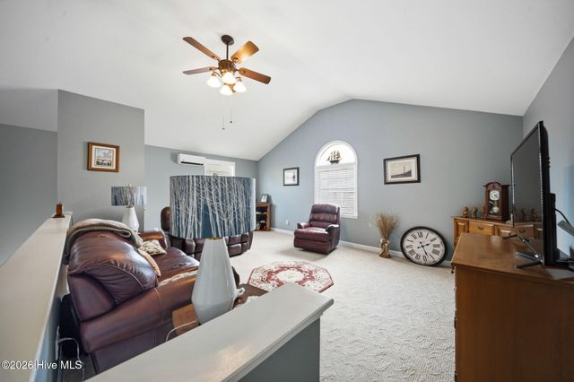 7017 Brittany Lakes Drive, Wilmington, NC 28411