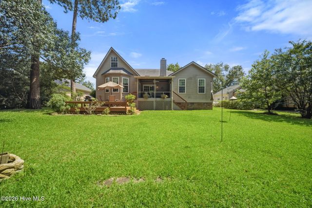 7017 Brittany Lakes Drive, Wilmington, NC 28411