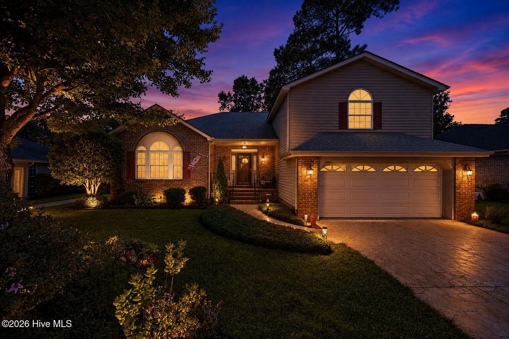 7017 Brittany Lakes Drive, Wilmington, NC 28411