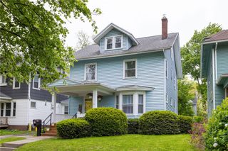 43 Woodland Park, Rochester, NY 14610