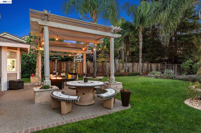 5723 Felicia Aveue, Livermore, CA 94550