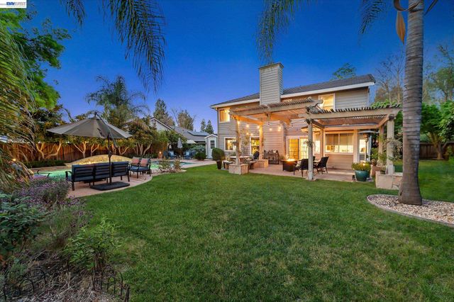 5723 Felicia Aveue, Livermore, CA 94550