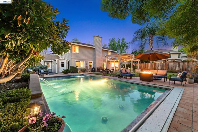 5723 Felicia Aveue, Livermore, CA 94550