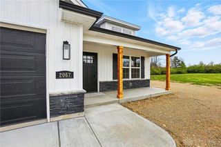 2067 Pine Forest Drive, Miamisburg, OH 45342