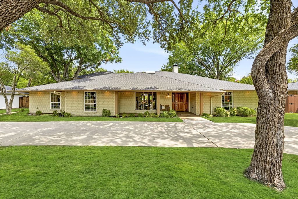 10626 Cox Lane, Dallas, TX 75229 — exterior
