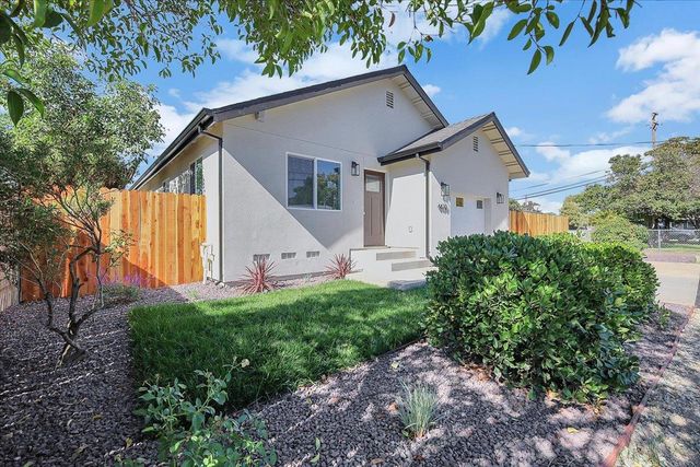 4470 College Way, Olivehurst, CA 95961