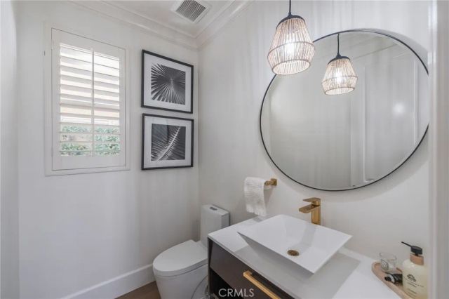 27649 Skylark, Saugus, CA 91350