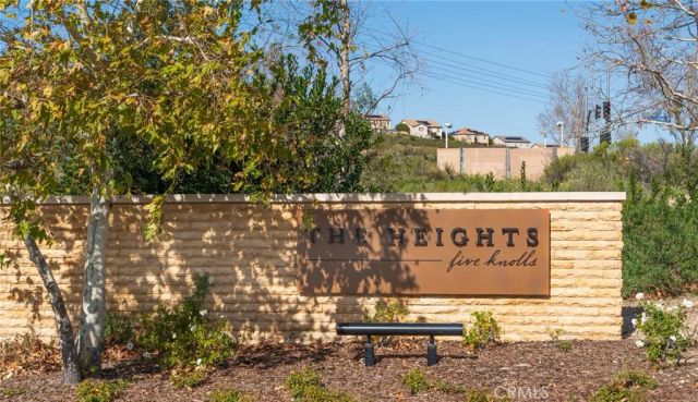 27649 Skylark, Saugus, CA 91350