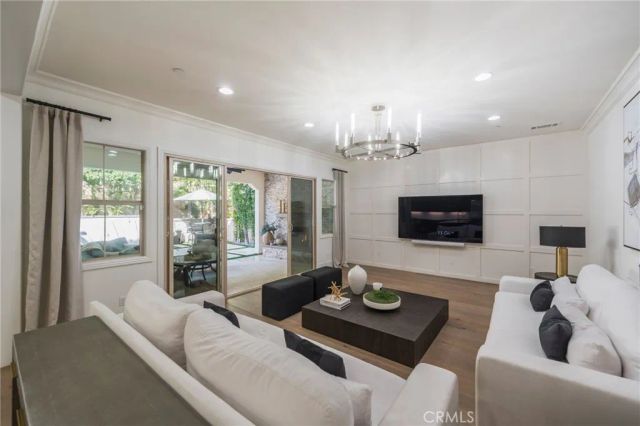 27649 Skylark, Saugus, CA 91350