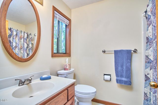 152 Cedar Hills Circle, Chapel Hill, NC 27514