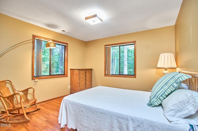 152 Cedar Hills Circle, Chapel Hill, NC 27514