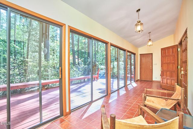 152 Cedar Hills Circle, Chapel Hill, NC 27514