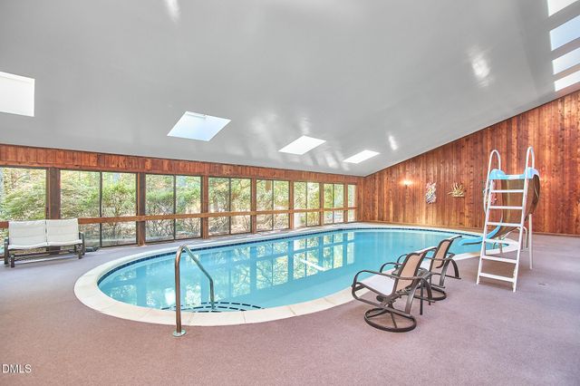 152 Cedar Hills Circle, Chapel Hill, NC 27514