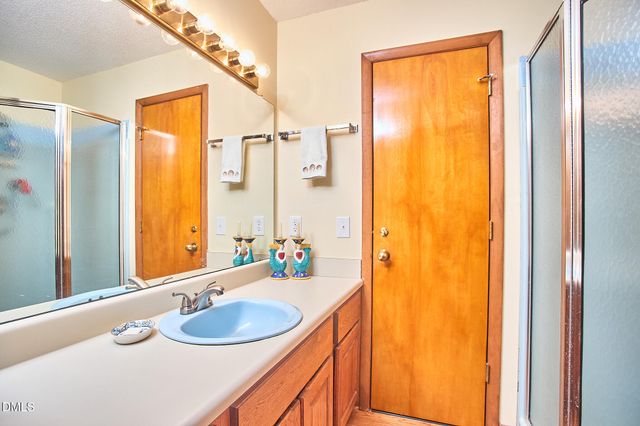 152 Cedar Hills Circle, Chapel Hill, NC 27514